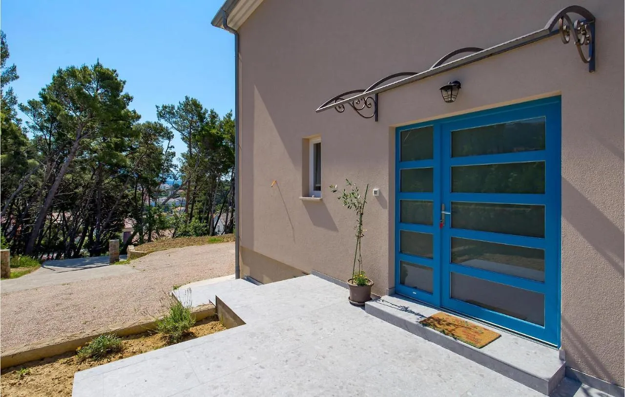 Vakantiehuis Stunning Home In Banjol Kroatië