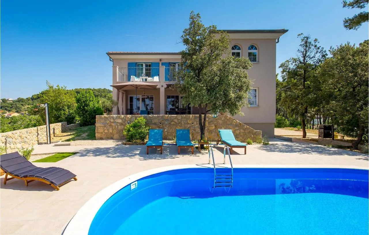 Stunning Home In Banjol Prázdninový dům